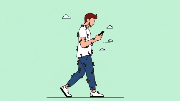 رجل مع هاتفه الذكي مع علقات